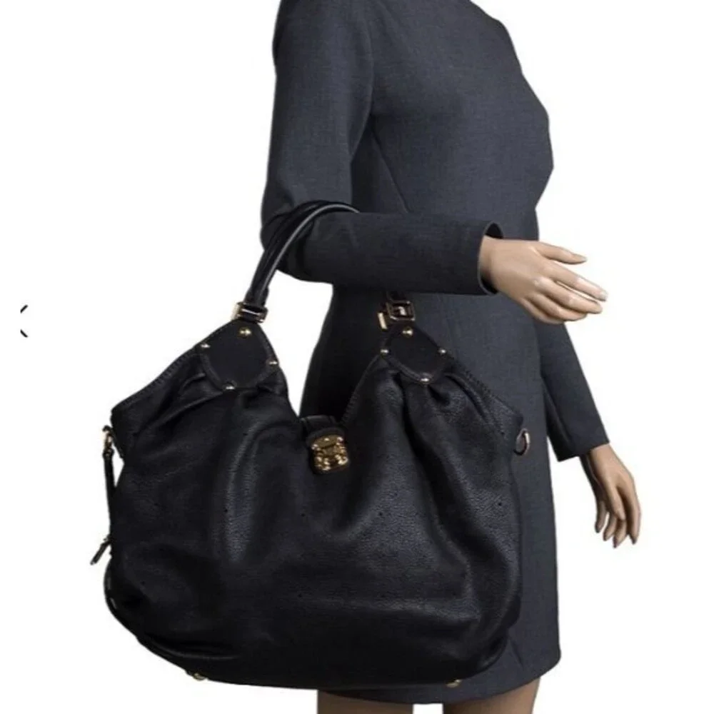 Louis Vuitton Mahina XL Black Leather Hobo Shoulder Bag